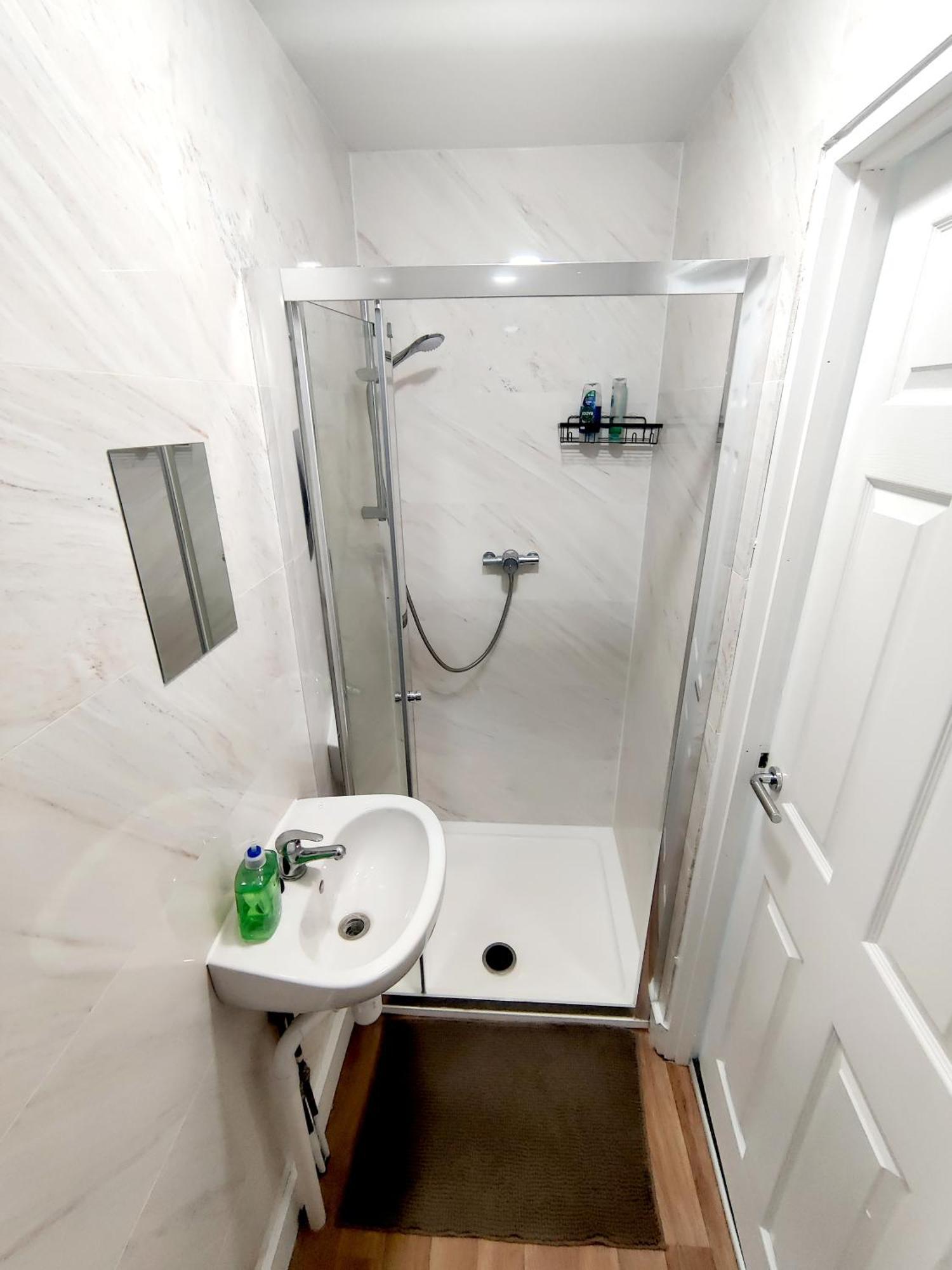 House Share With Few Ensuite Rooms Near Southmead Bristol Exterior foto