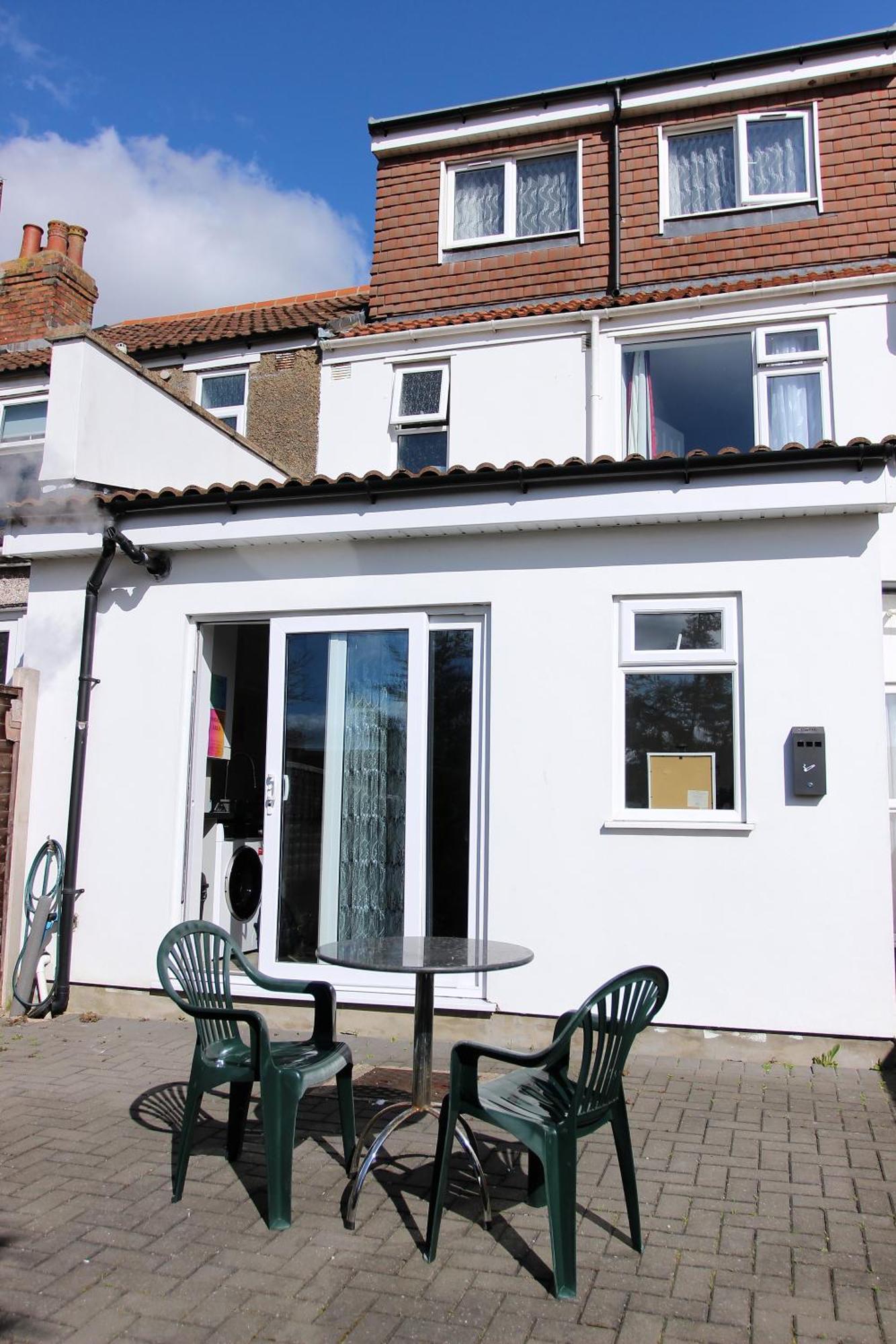 House Share With Few Ensuite Rooms Near Southmead Bristol Exterior foto